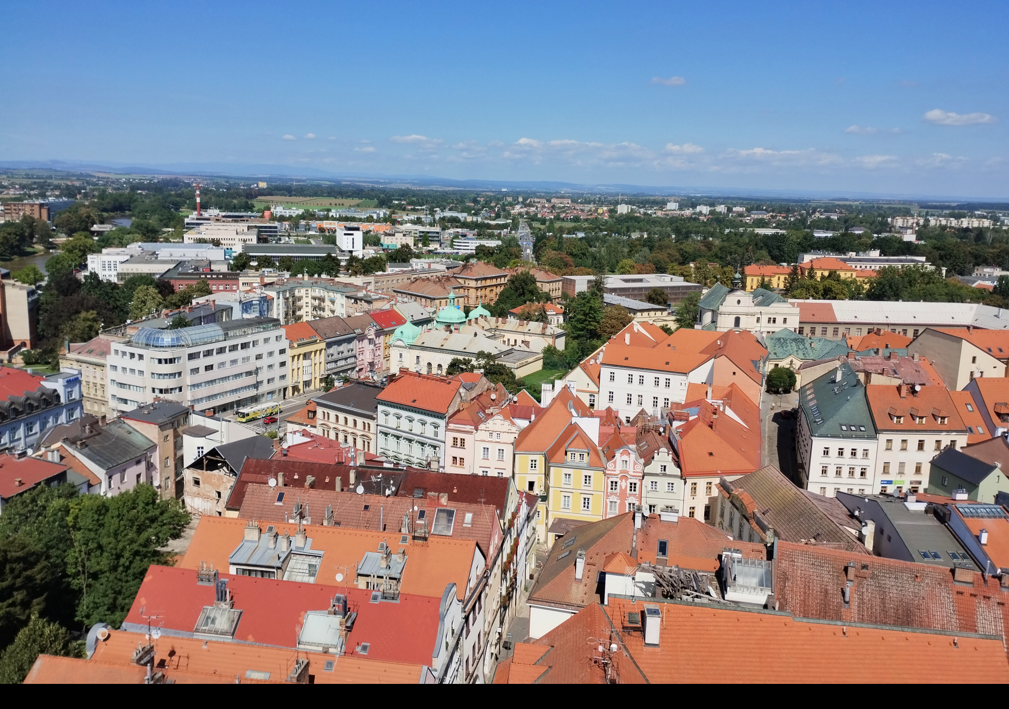 Tapeta hradec_kralove_z_bile_veze