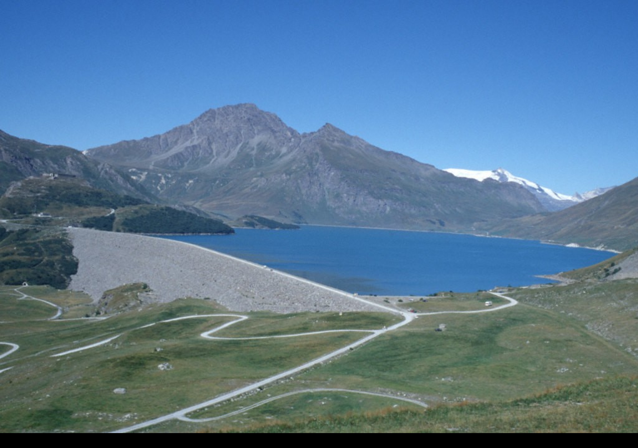 Tapeta jezero_moncenisio