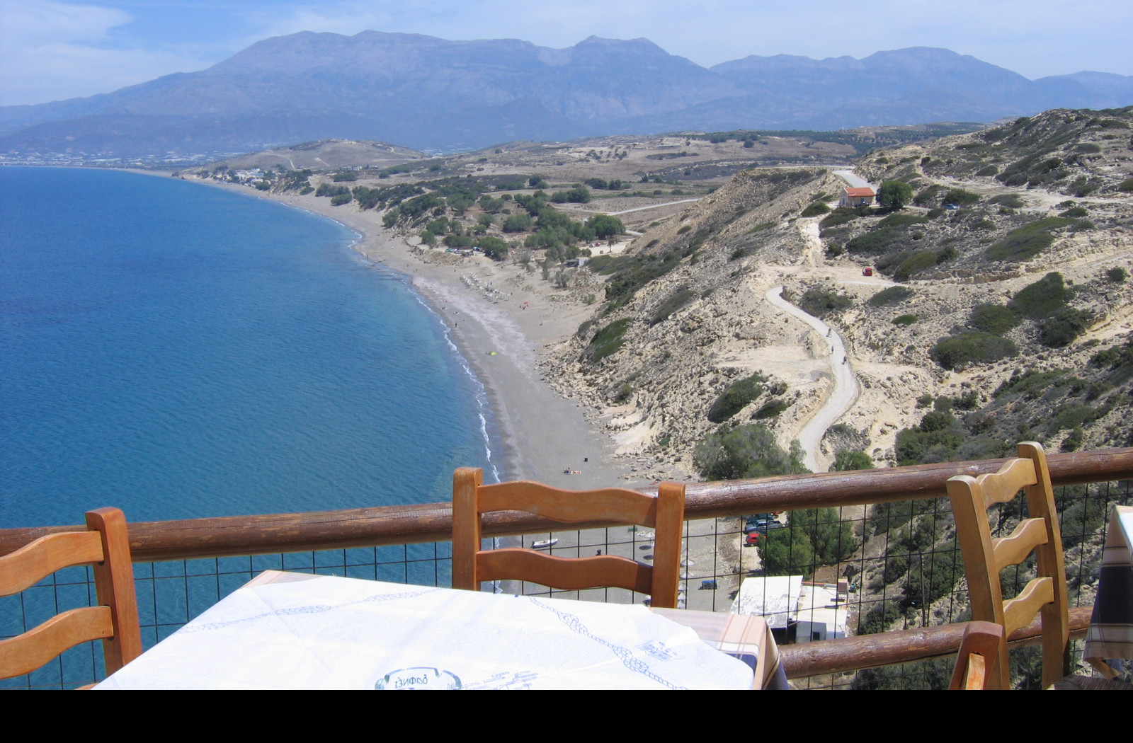 Tapeta kreta__omo_vyhlidka_na____plaz