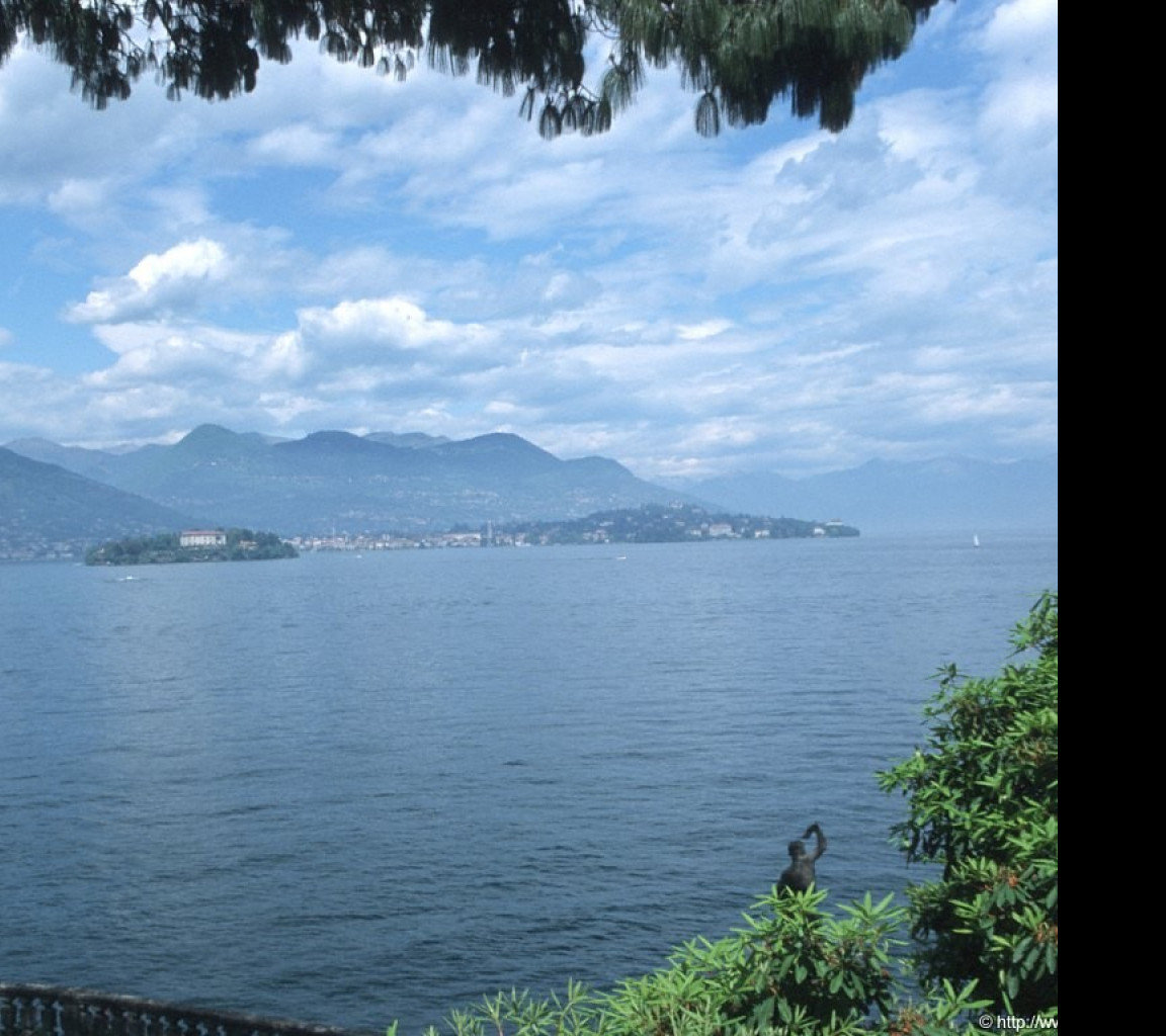 Tapeta lago_maggiore_2