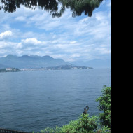 Tapeta lago_maggiore_2
