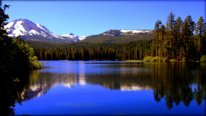 Tapeta lassen__jezero_manzanita