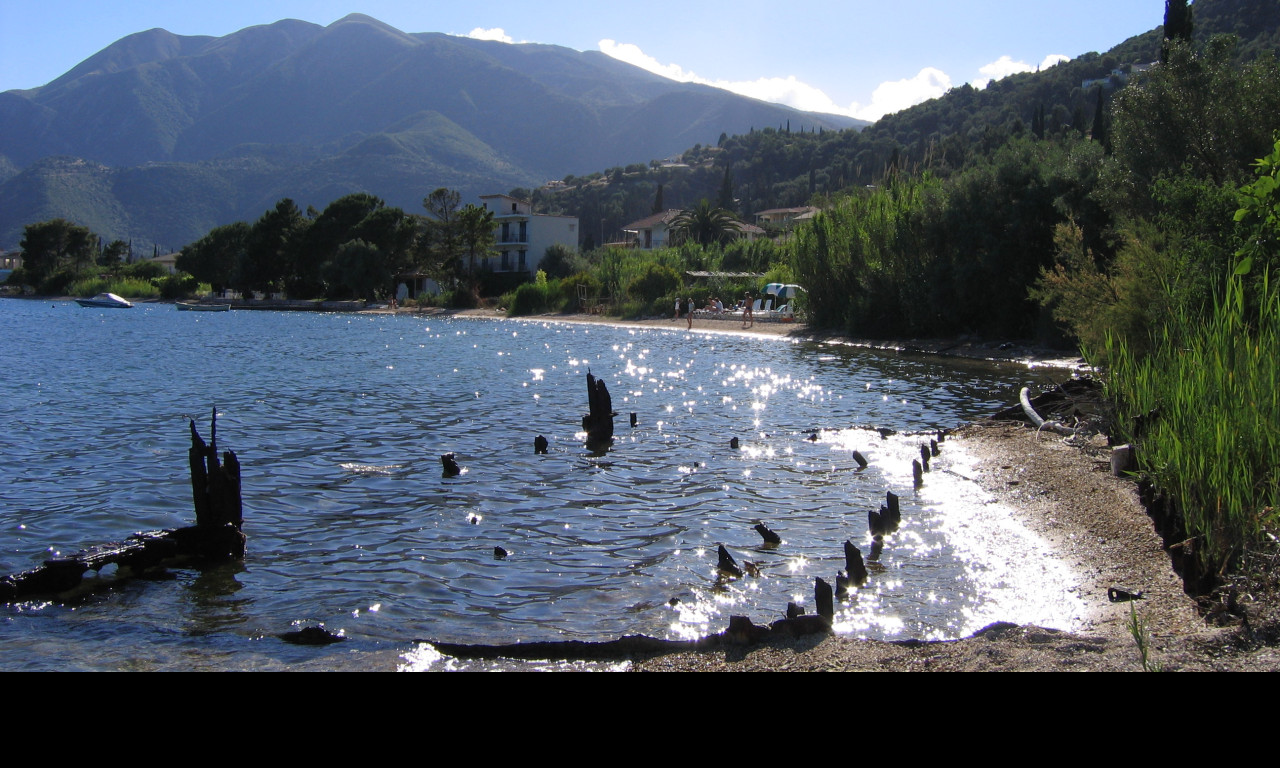 Tapeta lefkada___perigali