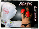 Tapeta Molli boxing girl