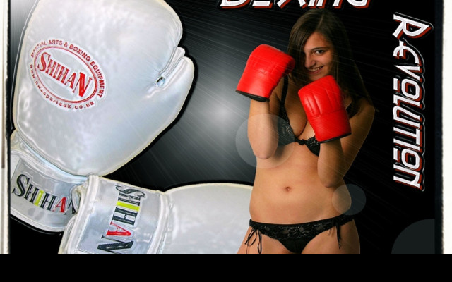 Tapeta molli_boxing_girl