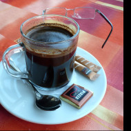 Tapeta na_jestedu_u_kavy