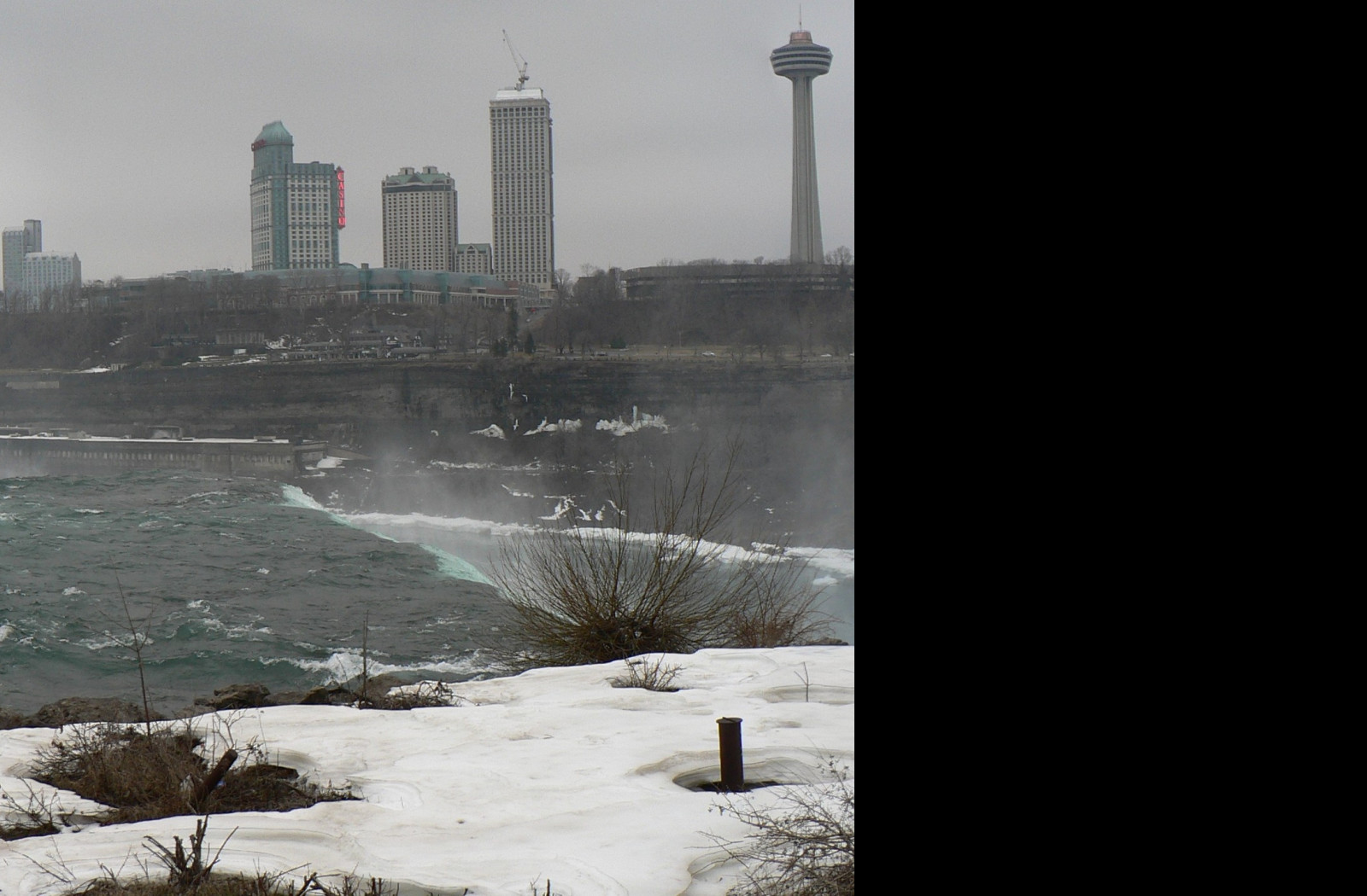 Tapeta niagara_falls__two_monitors