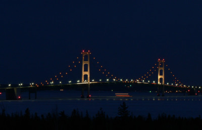 Tapeta: Night Mackinac Bridge