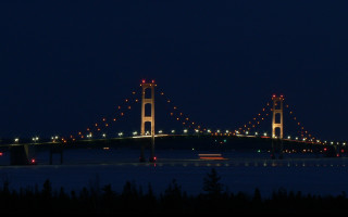 Tapeta night_mackinac_bridge