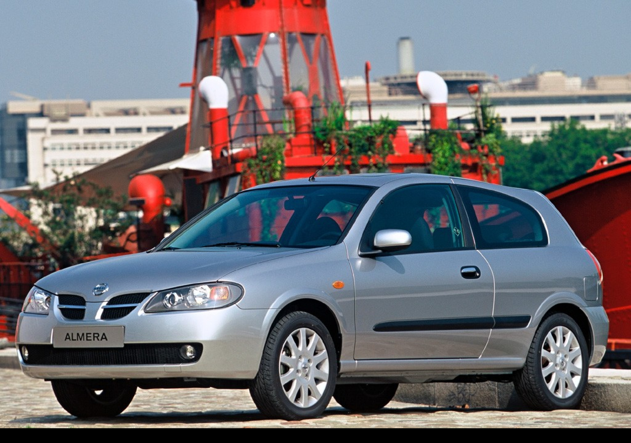 Tapeta nissanalmera3