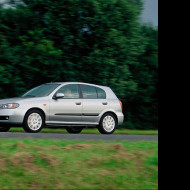 Tapeta nissanalmera5
