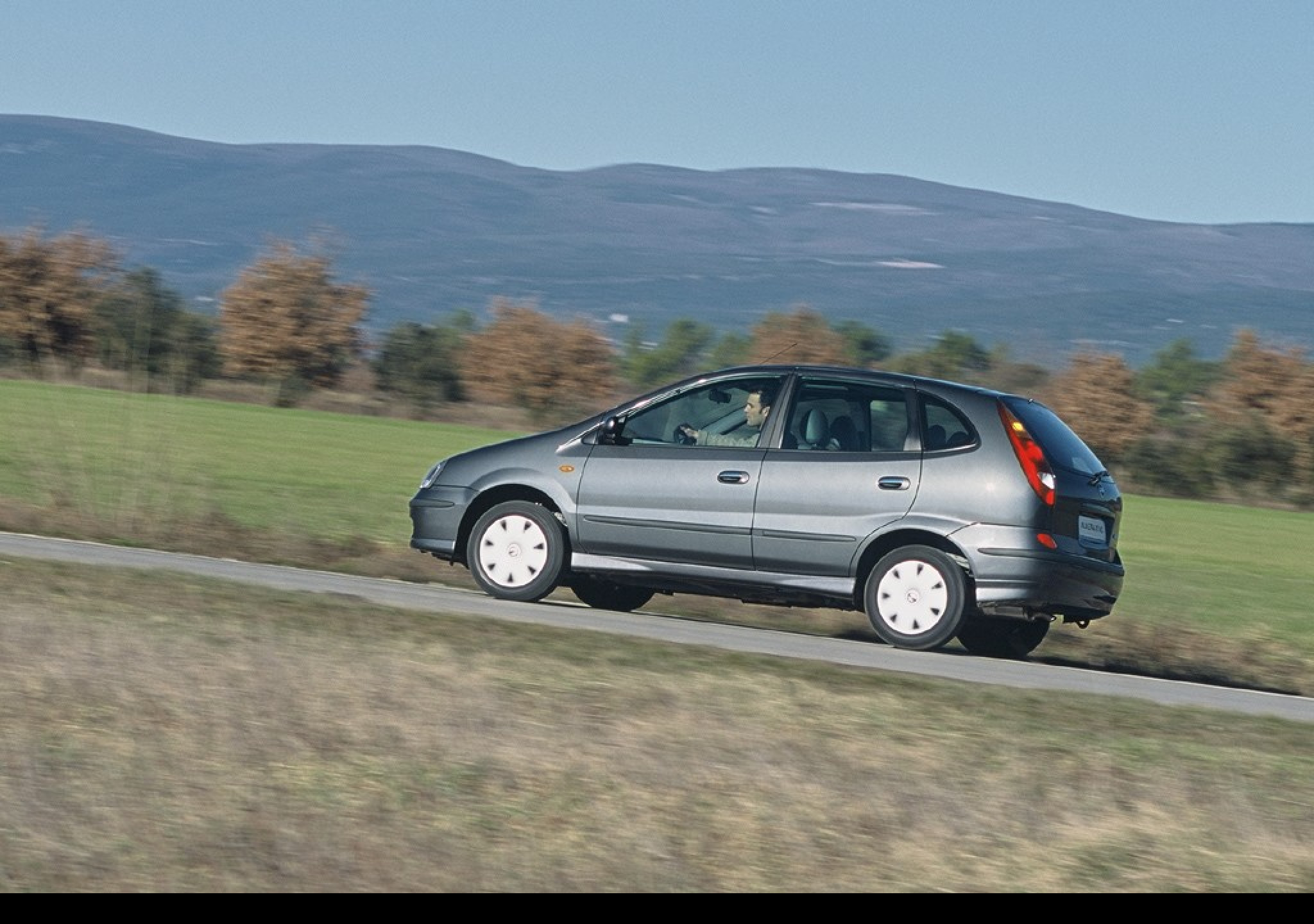 Tapeta nissanameratino6