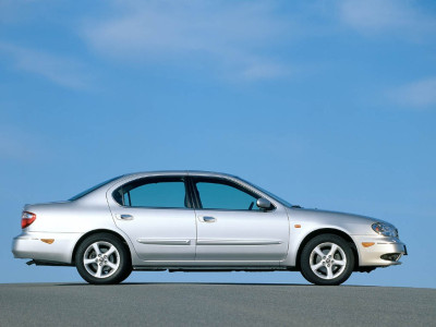 Tapeta: Nissan Maxima 4