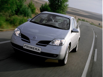 Tapeta: Nissan Primera 5