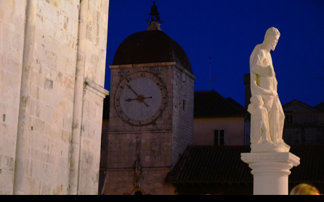 Tapeta nocni_trogir