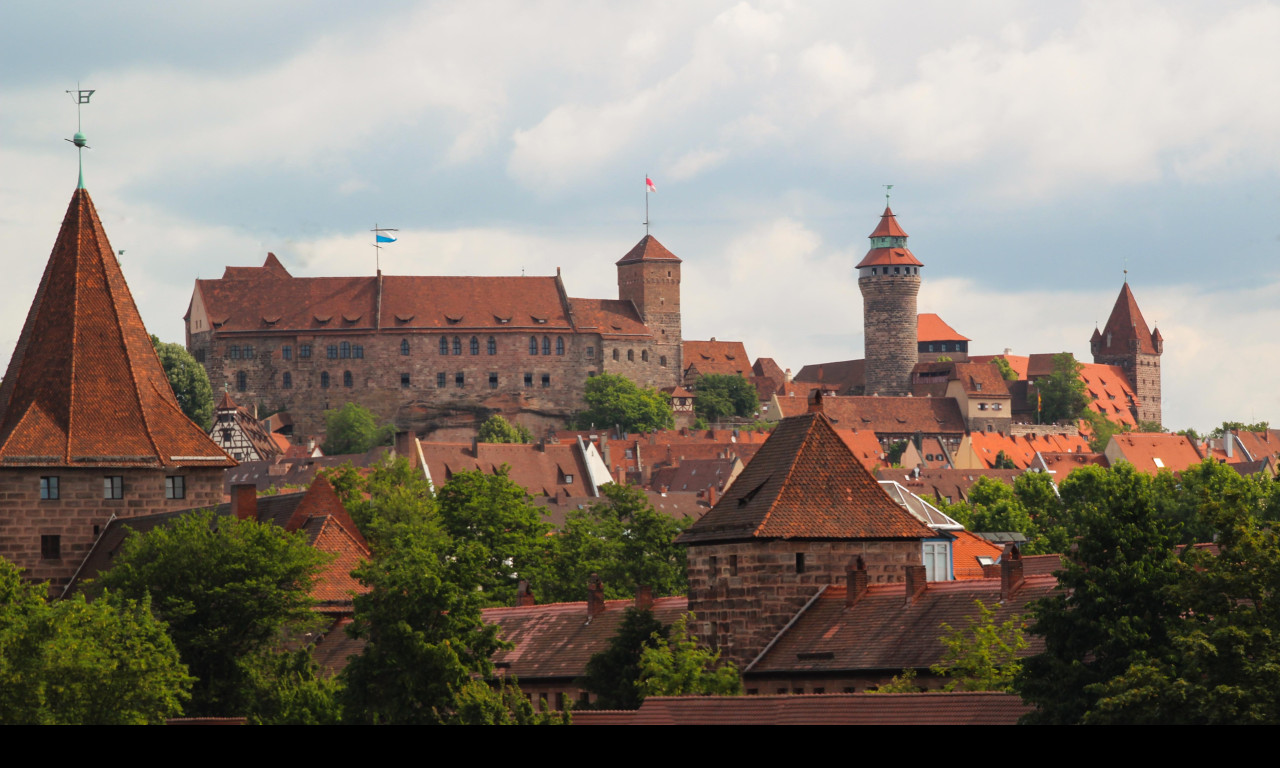 Tapeta norimbersky_hrad