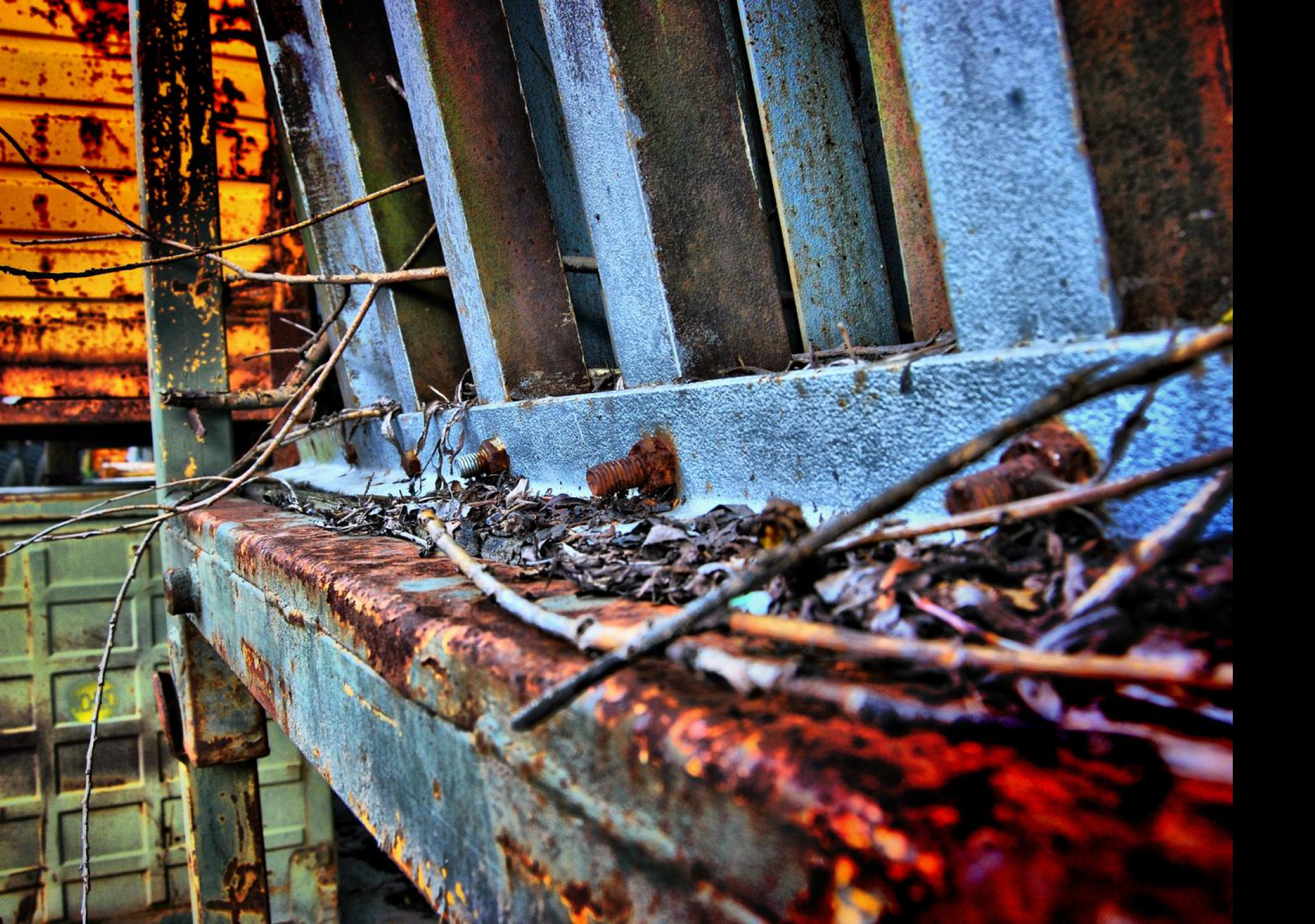 Tapeta old_and_rusty