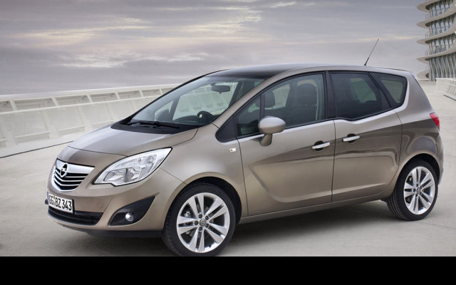 Tapeta opel_meriva_2010