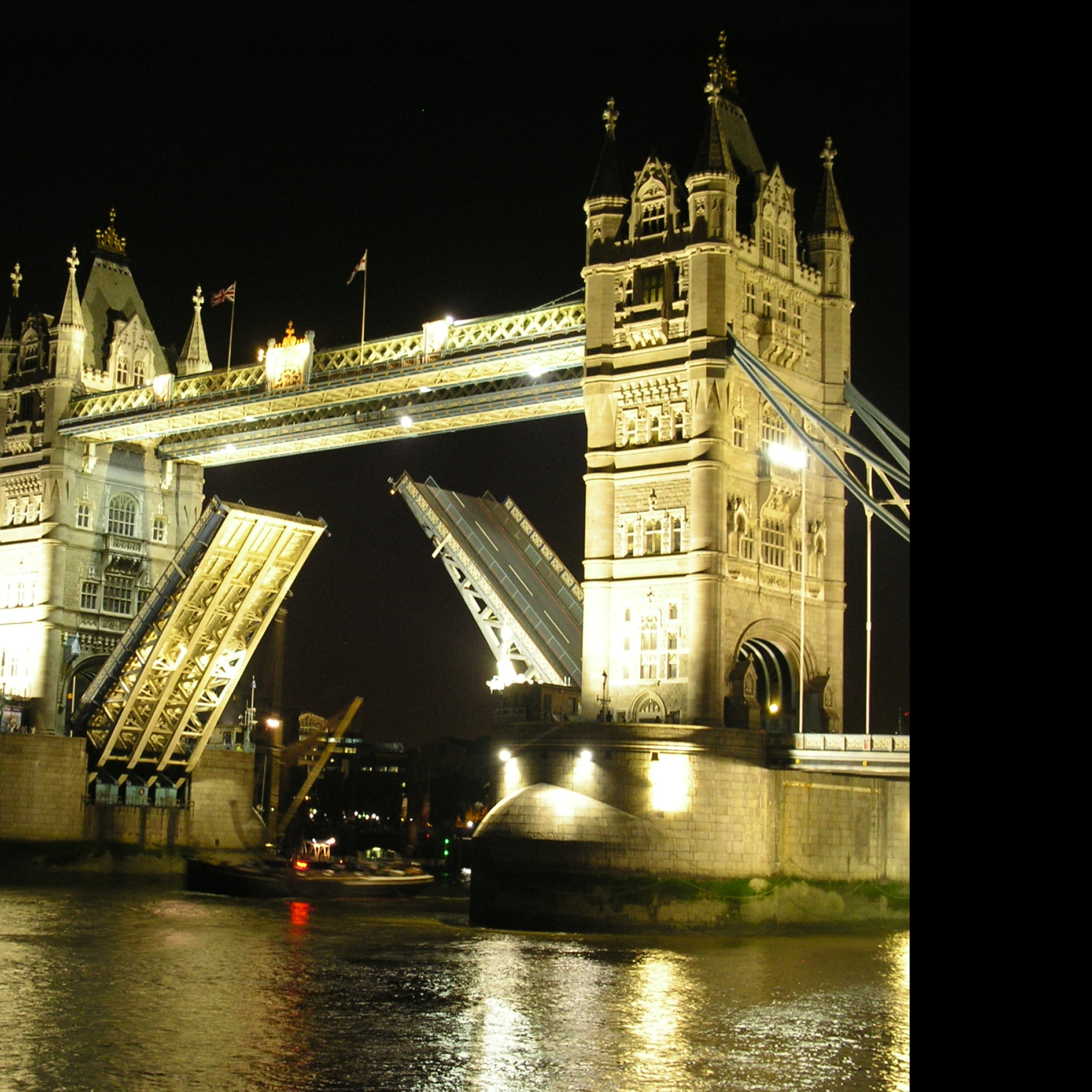 Tapeta otevreny_tower_bridge