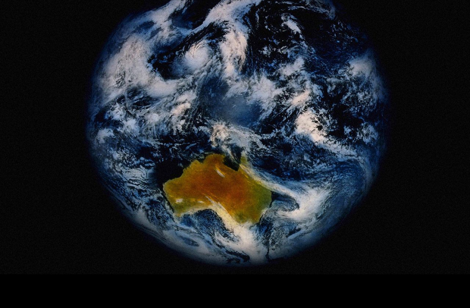 Tapeta our_earth