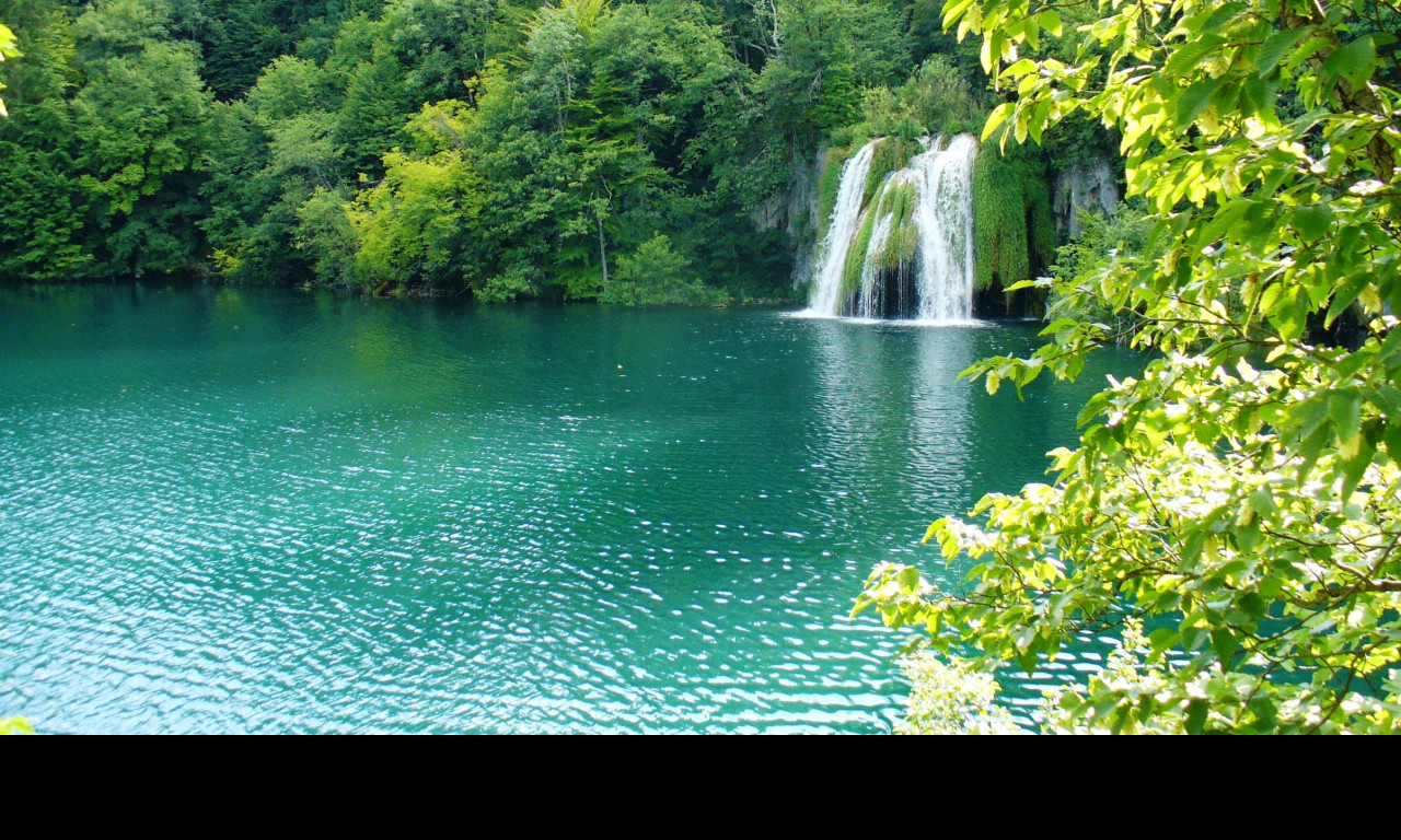 Tapeta plitvice_4