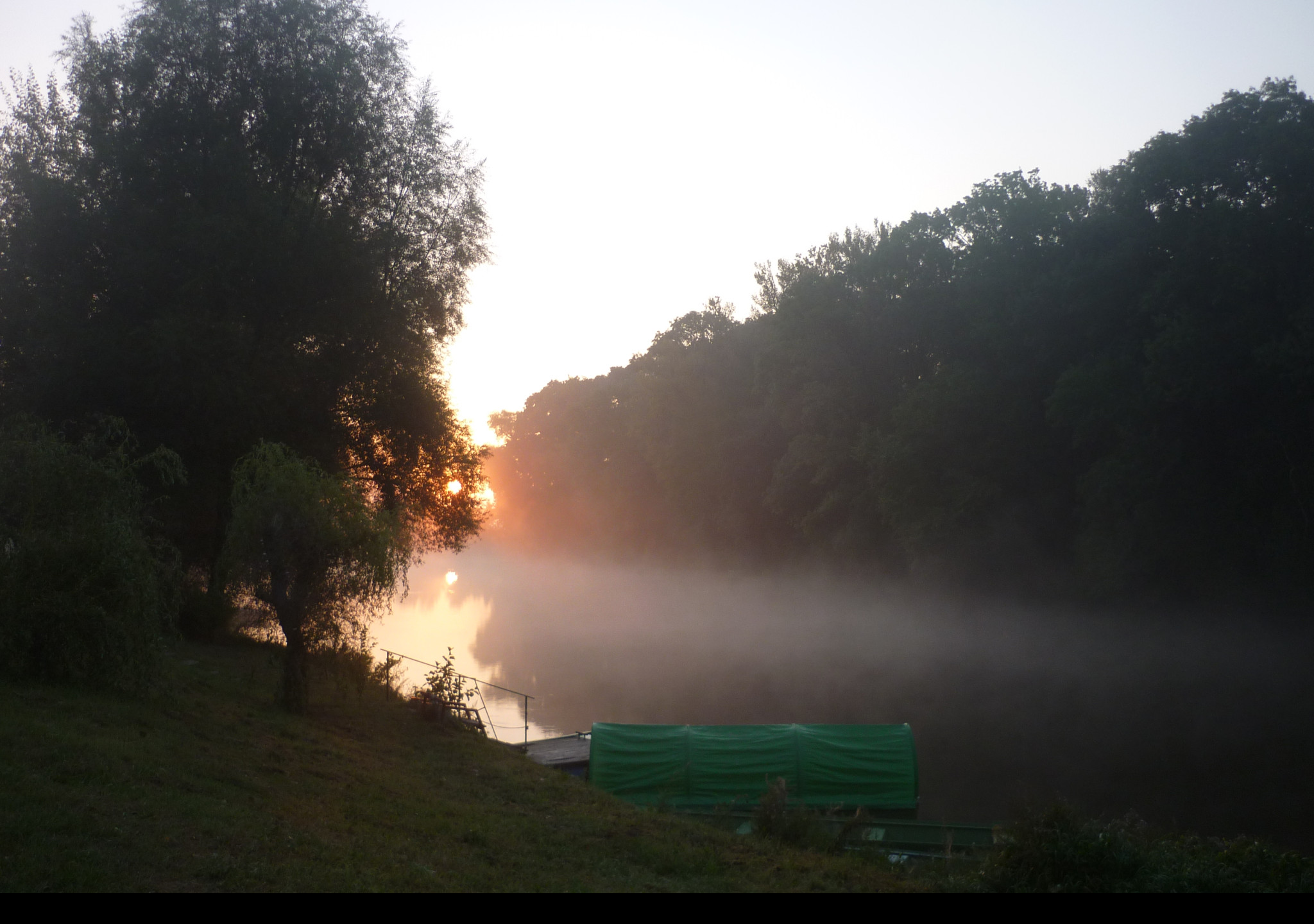 Tapeta podzimni_reka