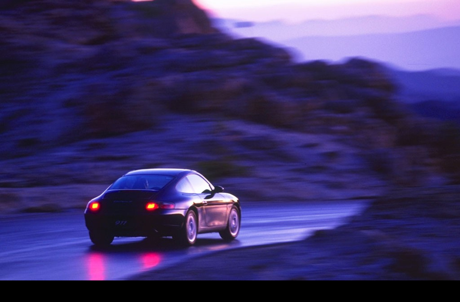 Tapeta porsche_za_soumraku