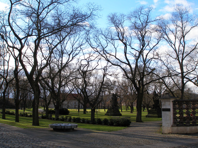 Tapeta praha_vysehrad