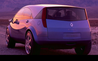Tapeta ranaultfuture12