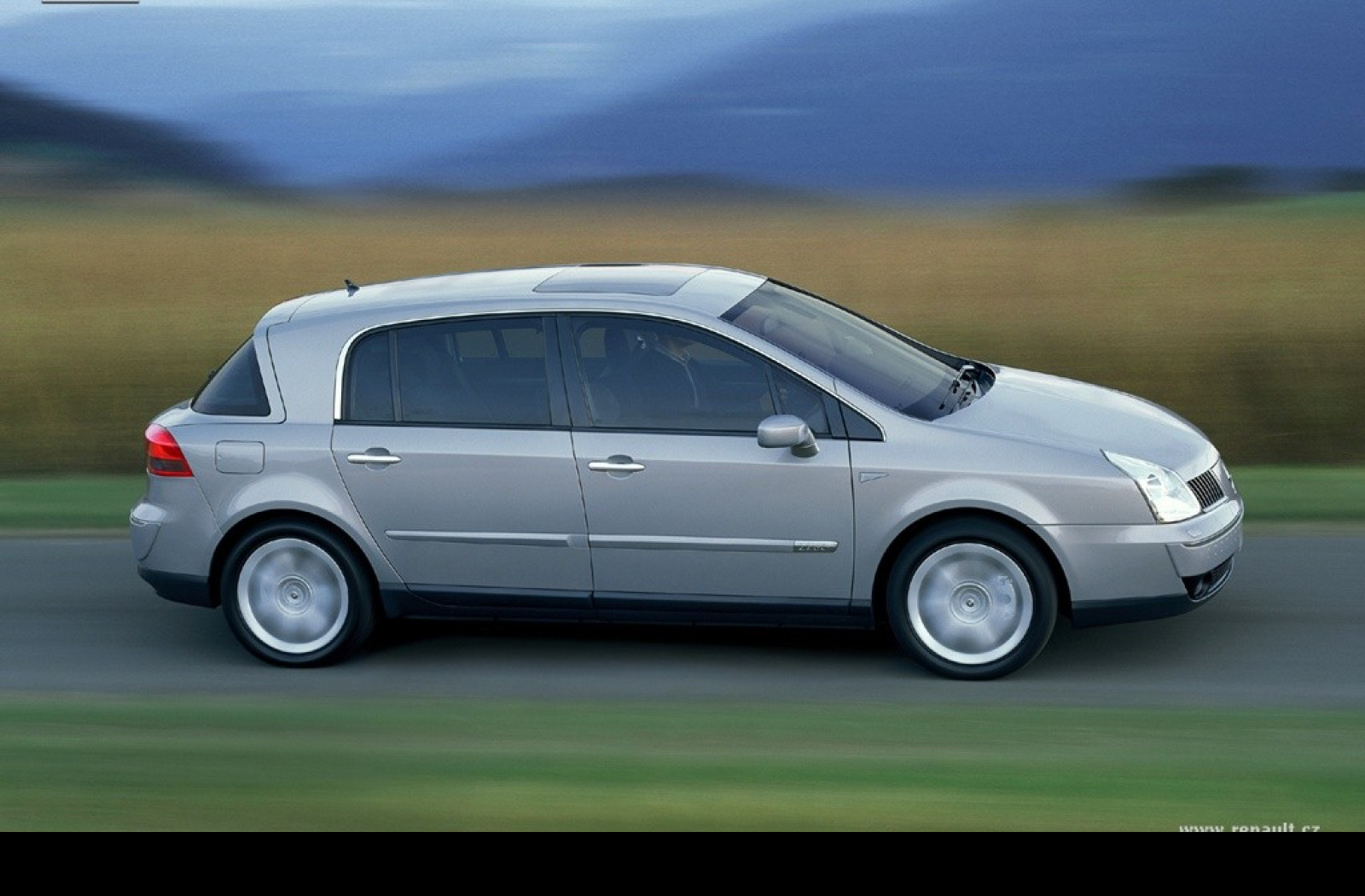 Tapeta renaultvelsatis