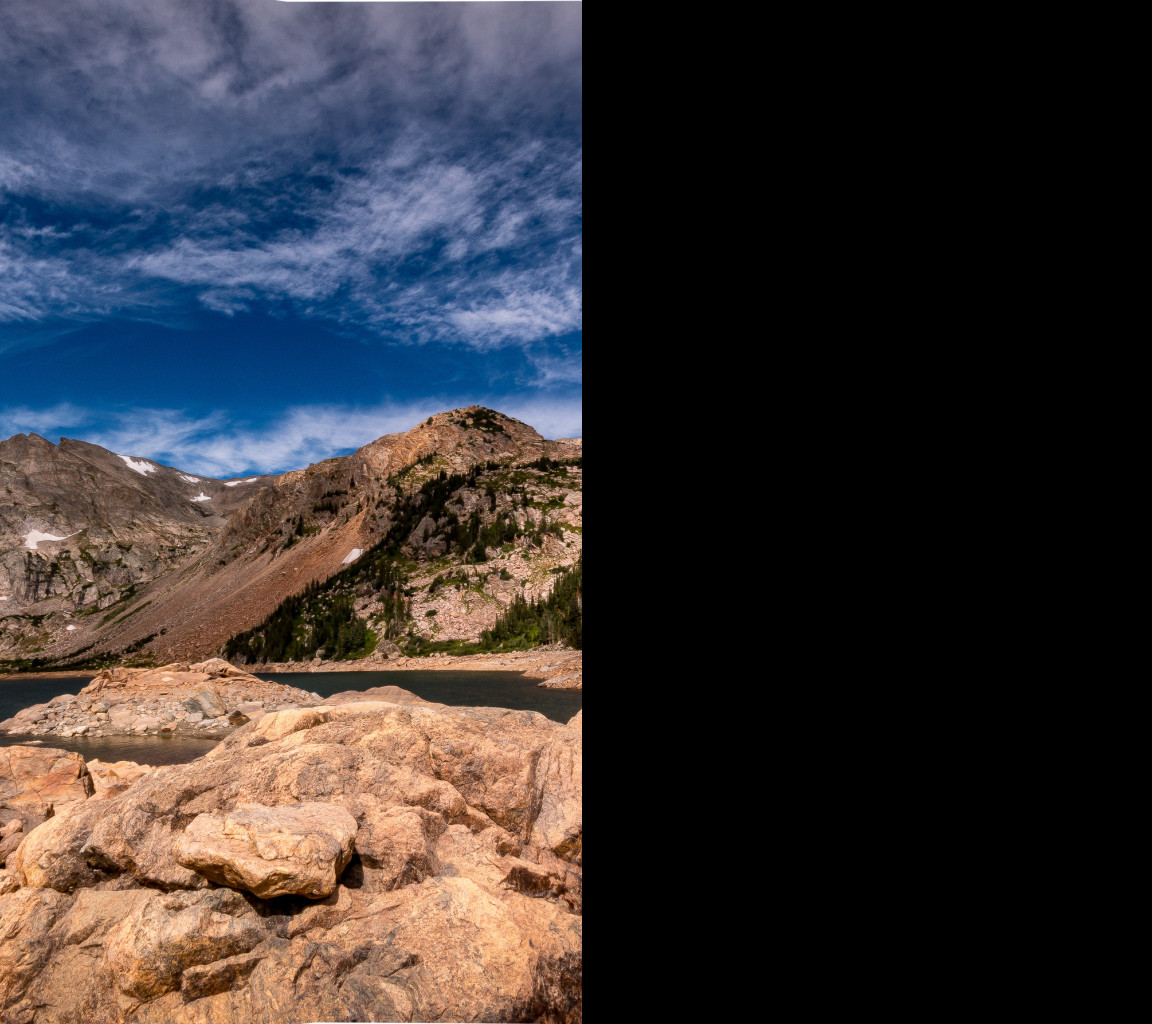 Tapeta rocly_moutain__lake_isabelle