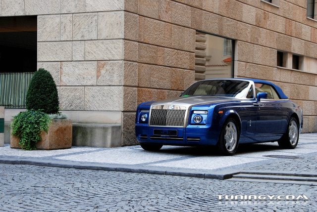 Tapeta rolls_royce_drophead_coupe