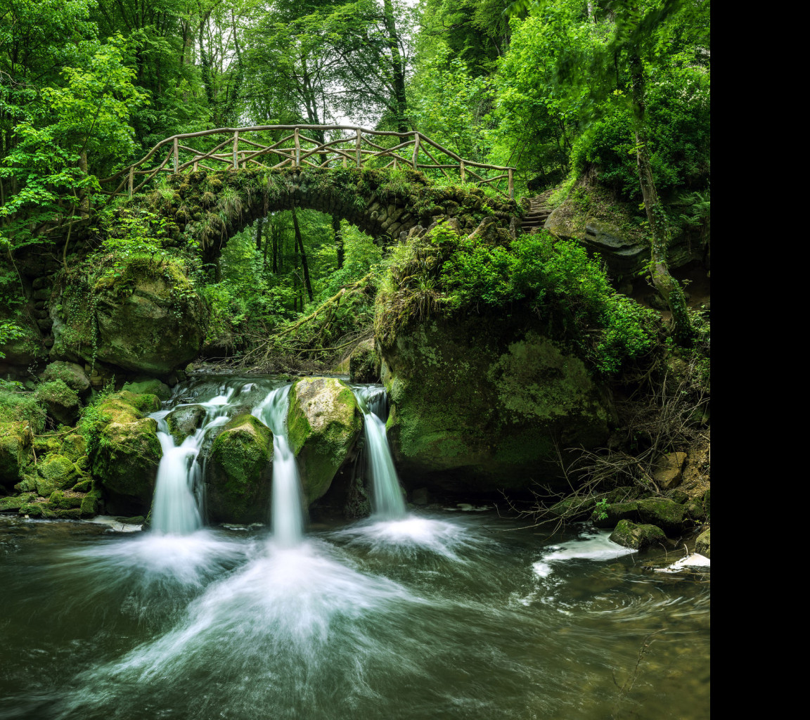 Tapeta schiessentumpel_cascade