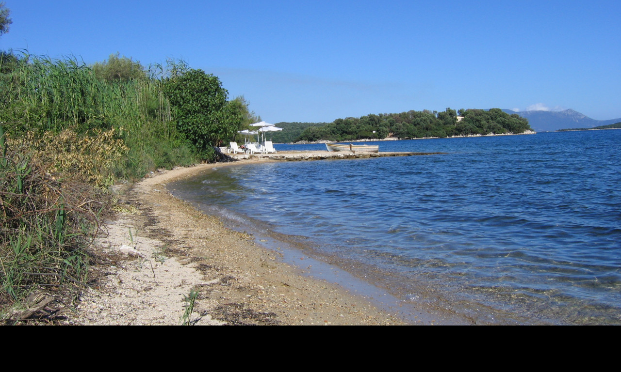 Tapeta soukroma_plaz__lefkada_2005