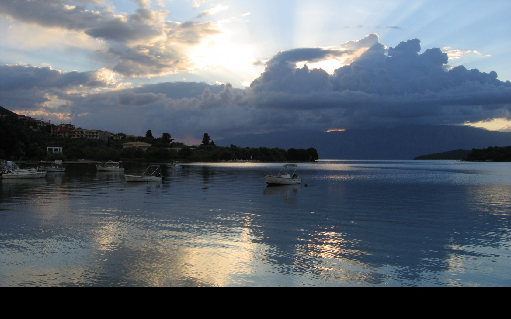 Tapeta svitani__nidri__lefkada