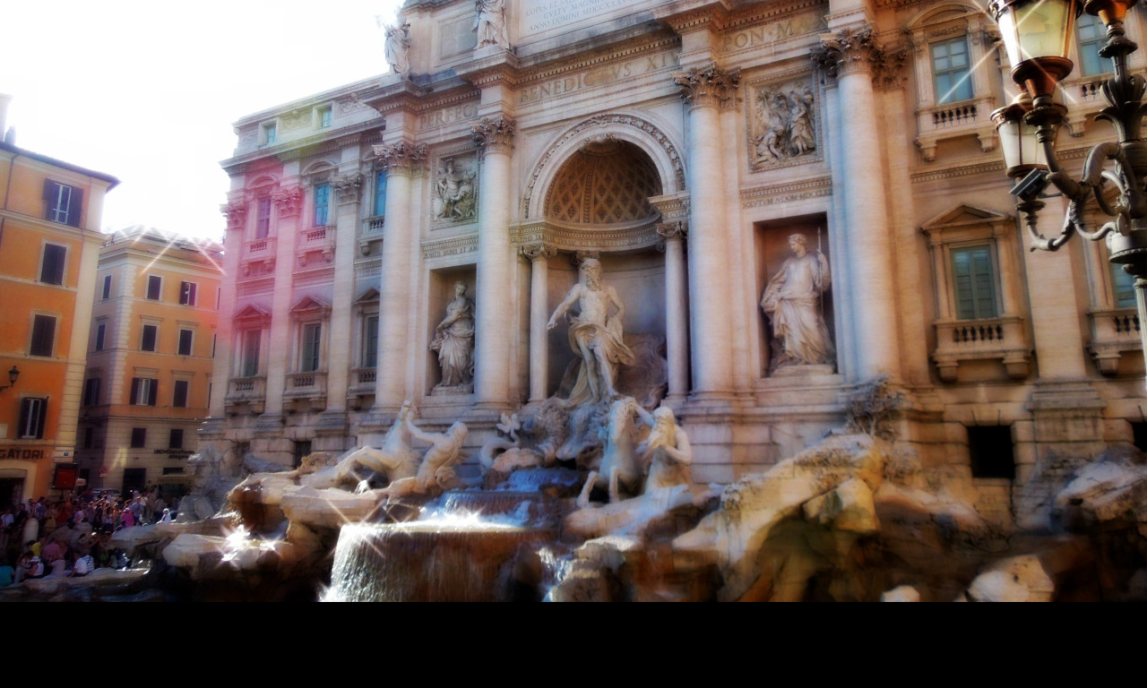 Tapeta the_trevi_fountain