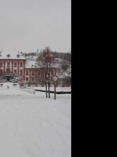Tapeta trojsky_zamek