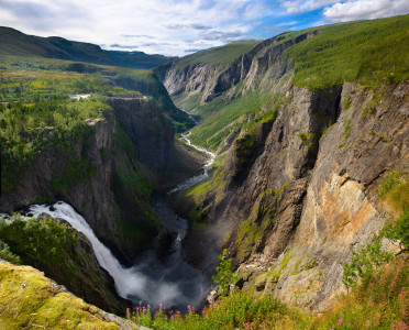 Tapeta: Vodopd V?ringfossen, Norsko