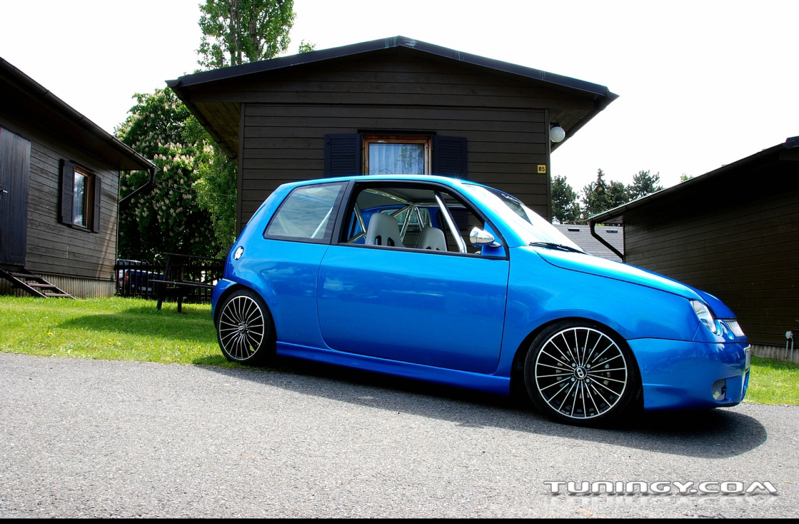 Tapeta volkswagen_lupo_by_schlumpf