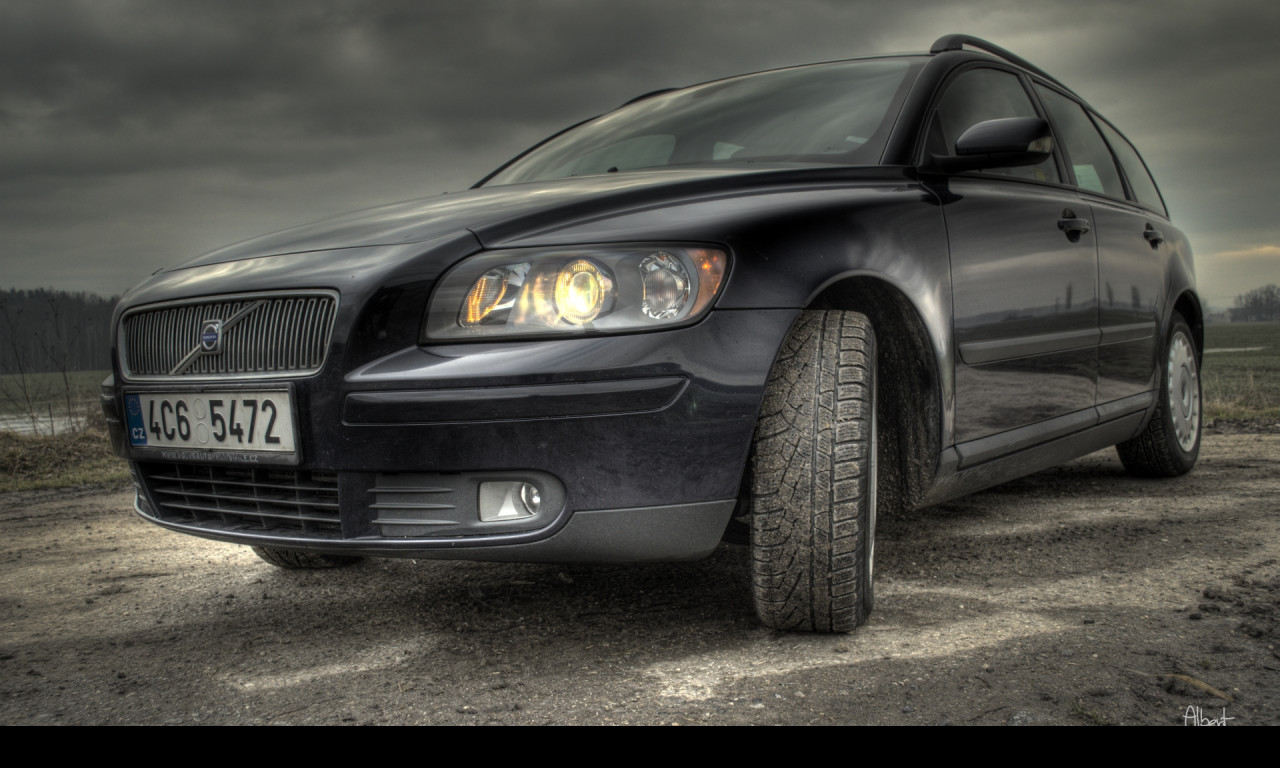 Tapeta volvo_v50_ab