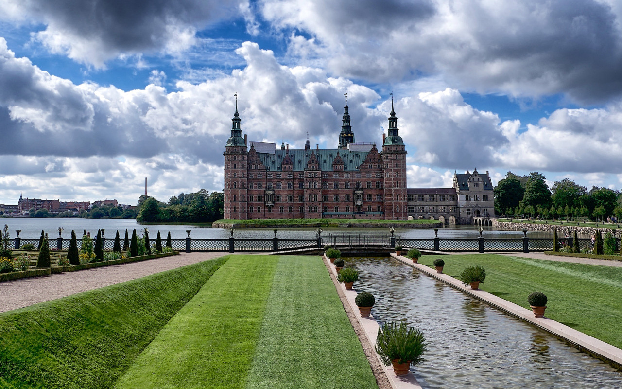 Tapeta zamek_frederiksborg__dansko