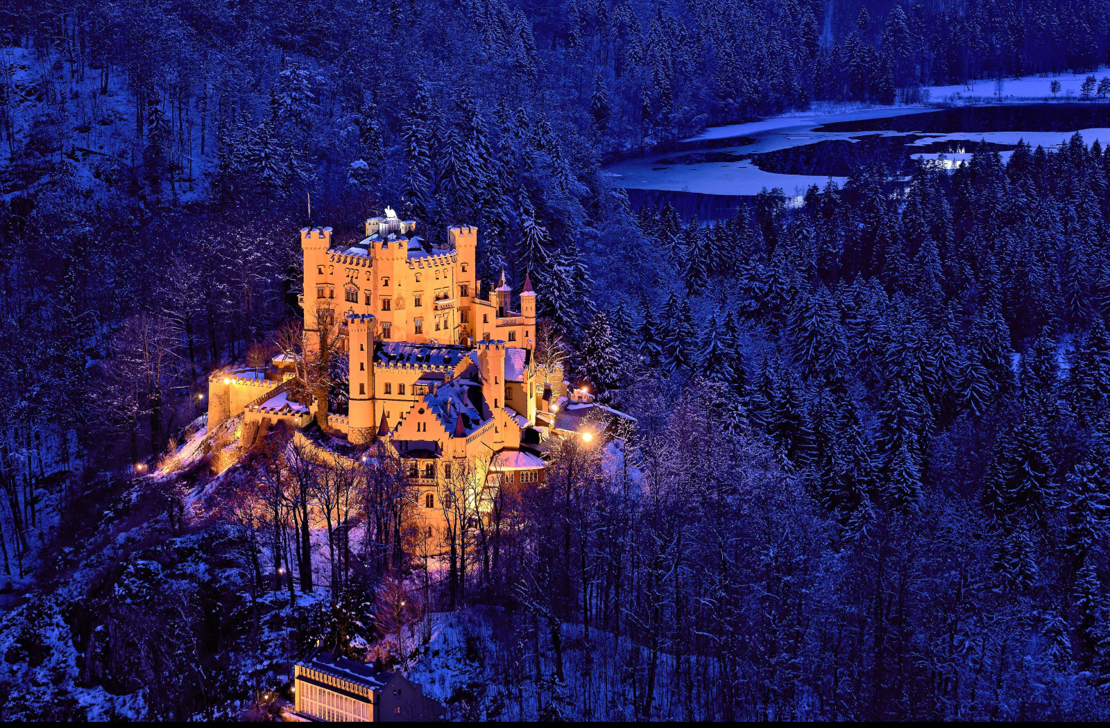Tapeta zamek_hohenschwangau__nemecko