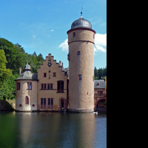 Tapeta zamek_mespelbrunn__nemecko