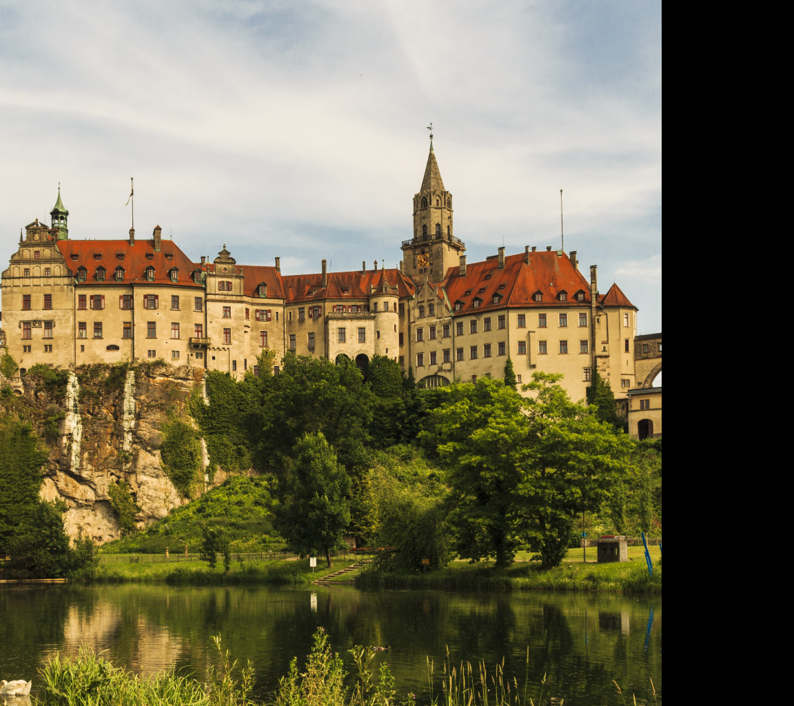 Tapeta zamek_sigmaringen