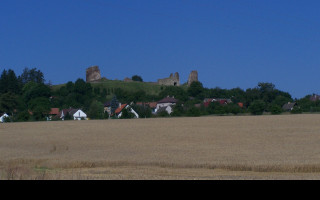 Tapeta zricenina_hradu_lichnice